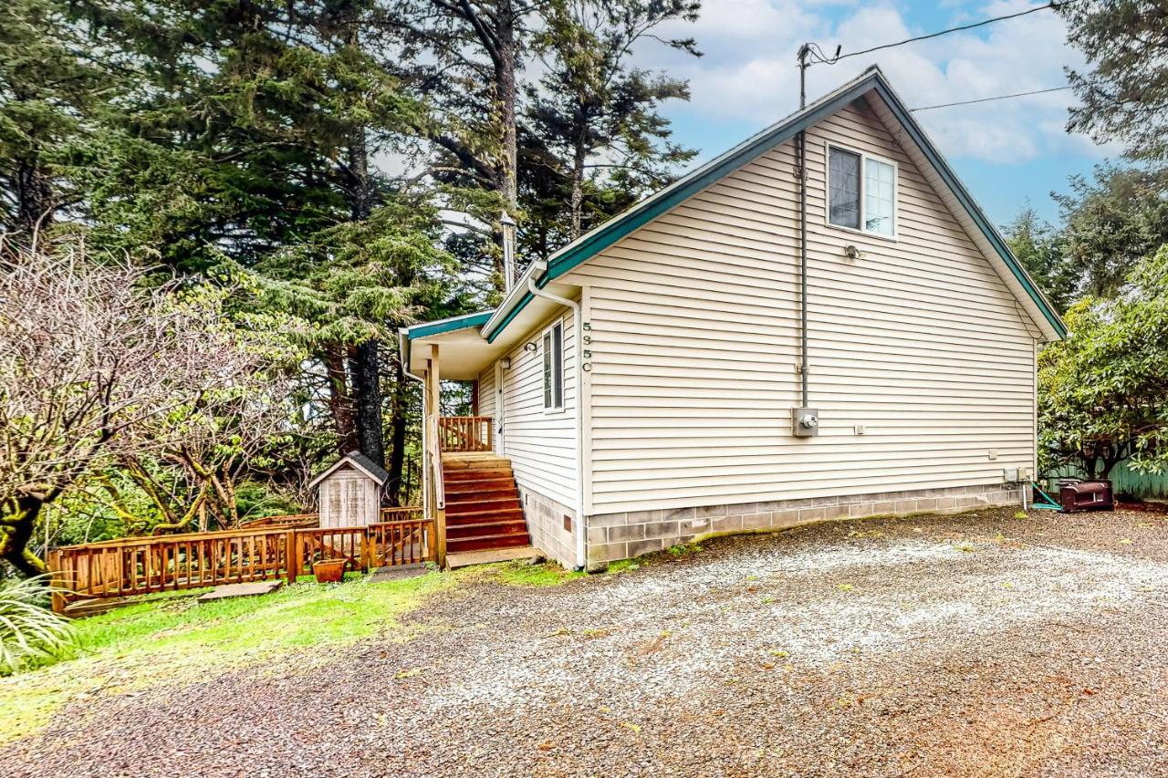 Treehouse By The Sea Villa Cape Meares Exterior photo